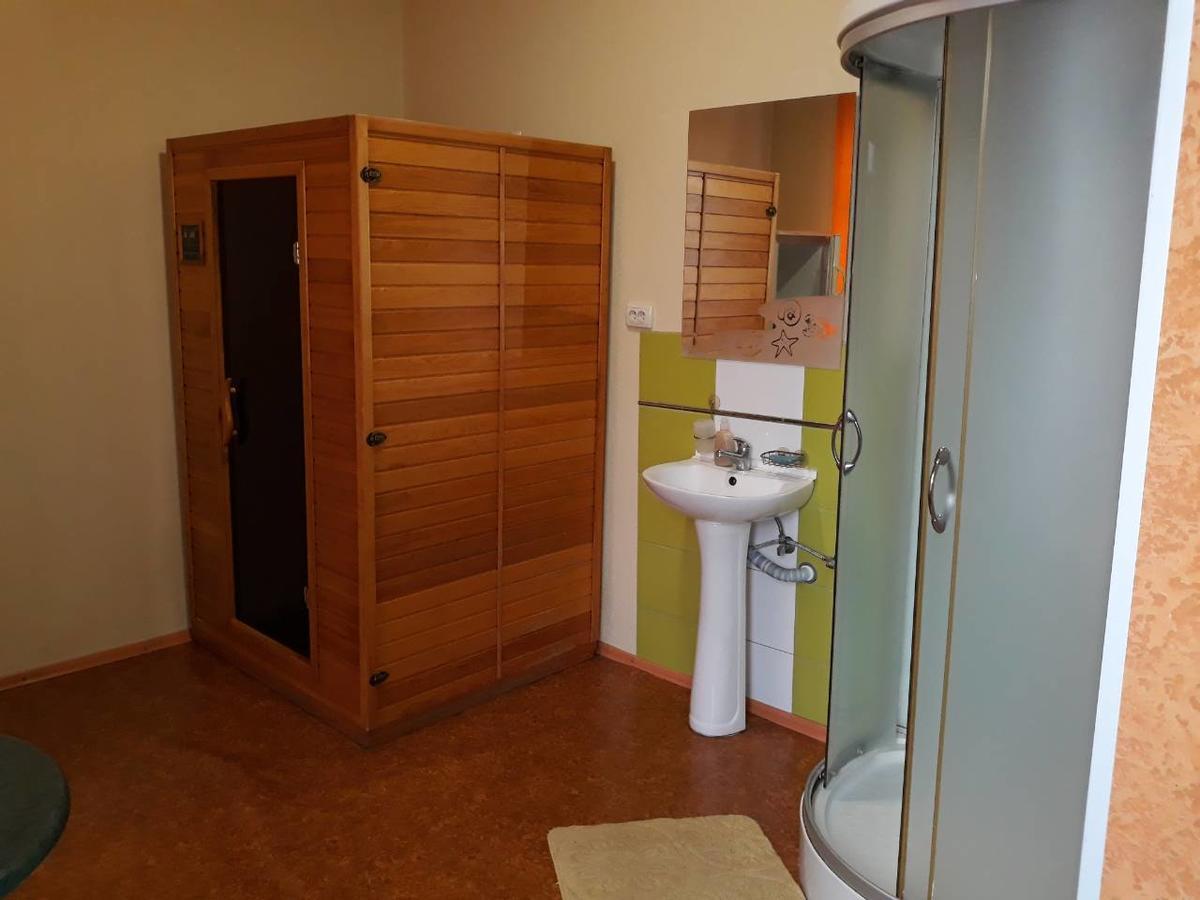 Eurolux Hotel Poltava Esterno foto