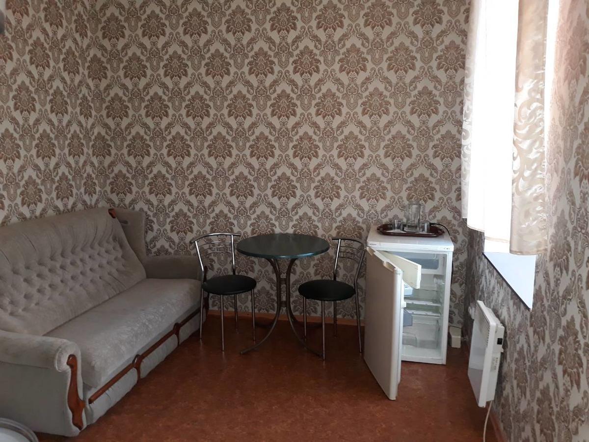 Eurolux Hotel Poltava Esterno foto